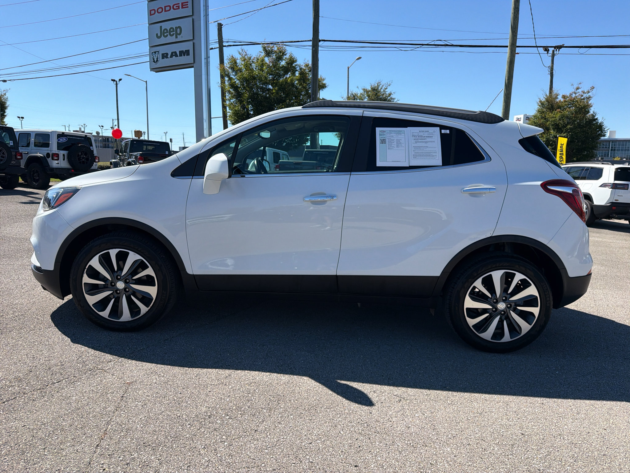 Used 2021 Buick Encore Preferred FWD image 10