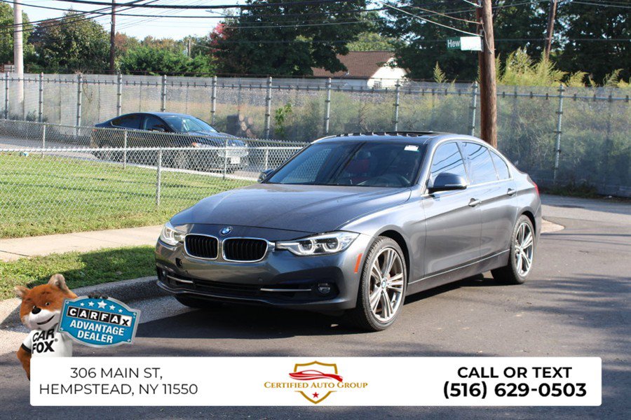 Used 2017 BMW 340i Sedan RWD image 3