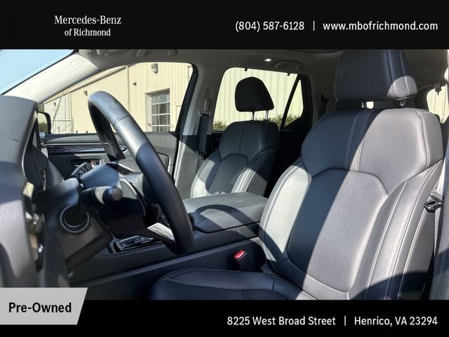 Used 2025 Honda Pilot Touring image 14