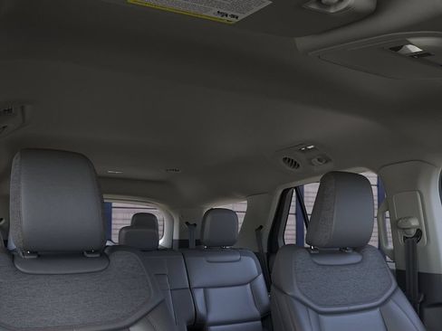 New 2026 Ford Explorer Active w/ Active Comfort Package AWD/4WD image 22