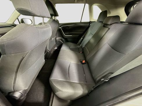 Certified 2019 Toyota RAV4 LE w/ All Weather Liner Package AWD/4WD image 22