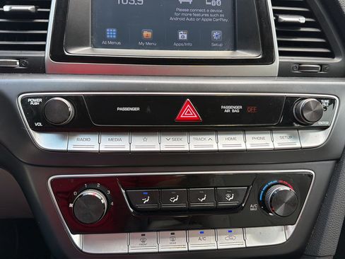 Used 2019 Hyundai Sonata SE FWD image 19