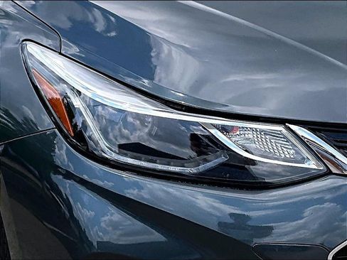 Used 2017 Chevrolet Cruze Premier w/ RS Package FWD image 34