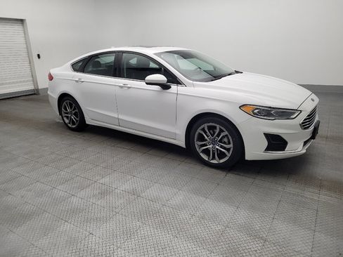 Used 2019 Ford Fusion SEL FWD image 11