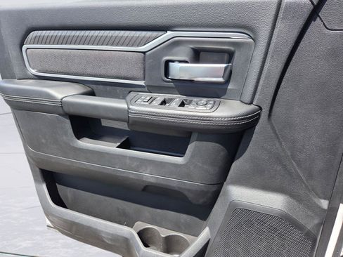 New 2026 RAM 2500 Big Horn AWD/4WD image 13