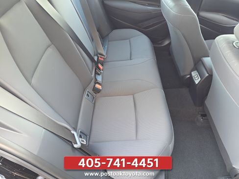 Used 2025 Toyota Corolla LE FWD image 26