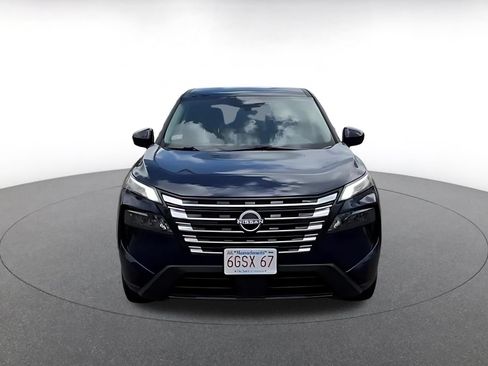 Used 2025 Nissan Rogue SV AWD/4WD image 4