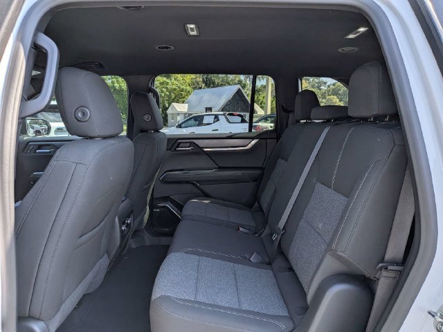Used 2026 GMC Acadia Elevation FWD image 19
