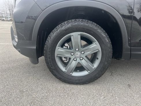 Used 2023 Honda Ridgeline RTL-E image 11