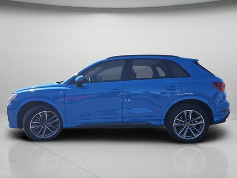 Used 2022 Audi Q3 2.0T Premium Plus w/ Premium Plus Package AWD/4WD image 21
