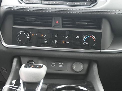 New 2026 Nissan Rogue S image 14