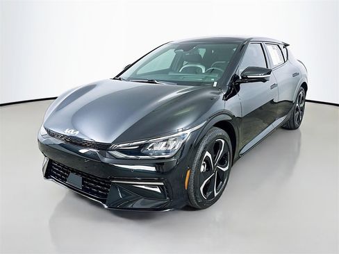 Used 2024 Kia EV6 GT-Line image 3