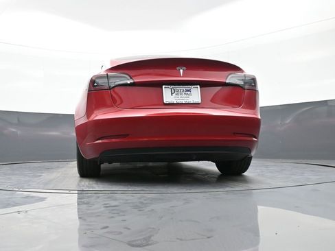 Used 2021 Tesla Model 3 Standard Range Plus image 32