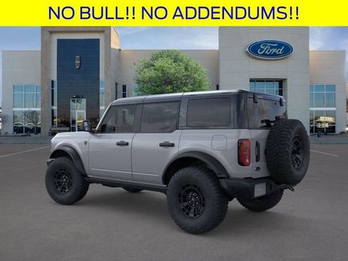 New 2026 Ford Bronco Badlands image 5