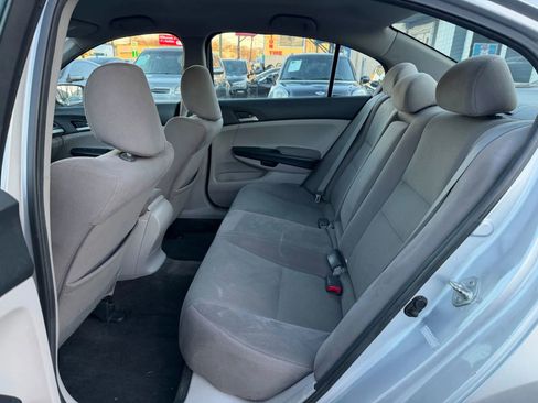Used 2012 Honda Accord LX image 17