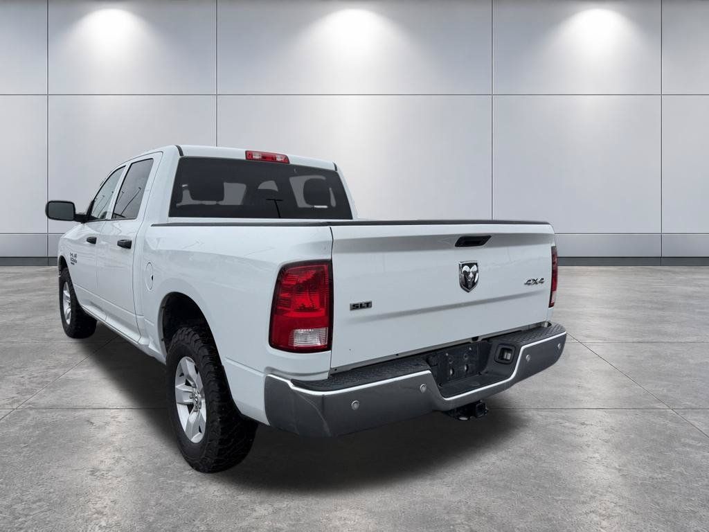 Used 2022 RAM 1500 Classic SLT w/ Electronics Group AWD/4WD image 9