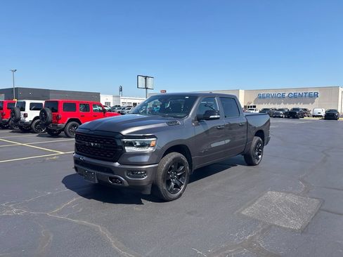 Used 2022 RAM 1500 Big Horn AWD/4WD image 4