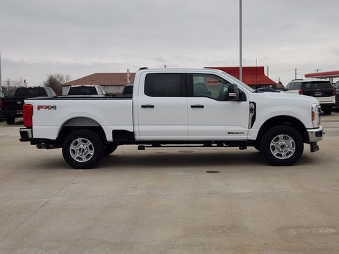 New 2026 Ford F250 XLT w/ FX4 Off-Road Package AWD/4WD image 8