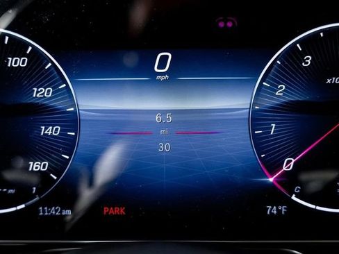 Used 2025 Mercedes-Benz Maybach S 680 4MATIC image 50