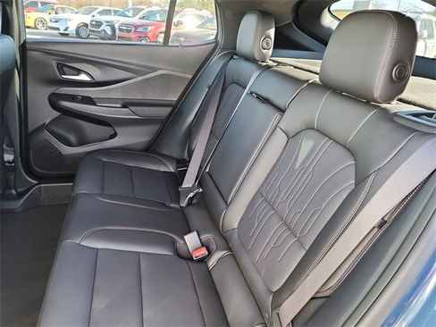 New 2026 Buick Envista Avenir image 16