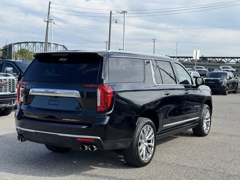 Used 2024 GMC Yukon XL Denali w/ Denali Reserve Package image 5