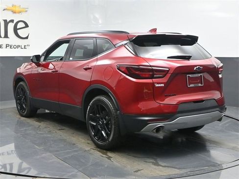 Used 2024 Chevrolet Blazer LT w/ LPO, Black Grille Bar Package image 35