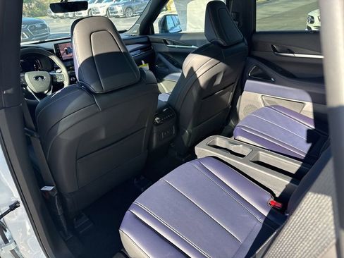 New 2026 INFINITI QX60 Sport AWD/4WD image 25