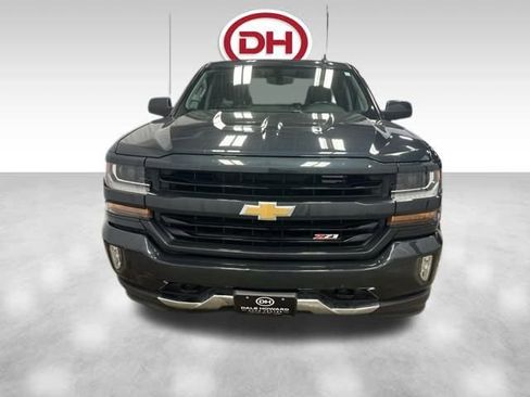 Used 2019 Chevrolet Silverado 1500 LT w/ All Star Edition image 6