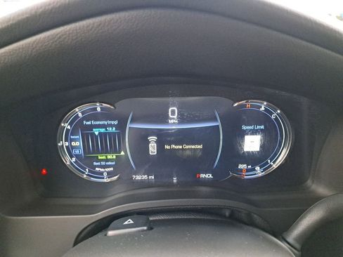 Used 2018 Cadillac Escalade Luxury image 21