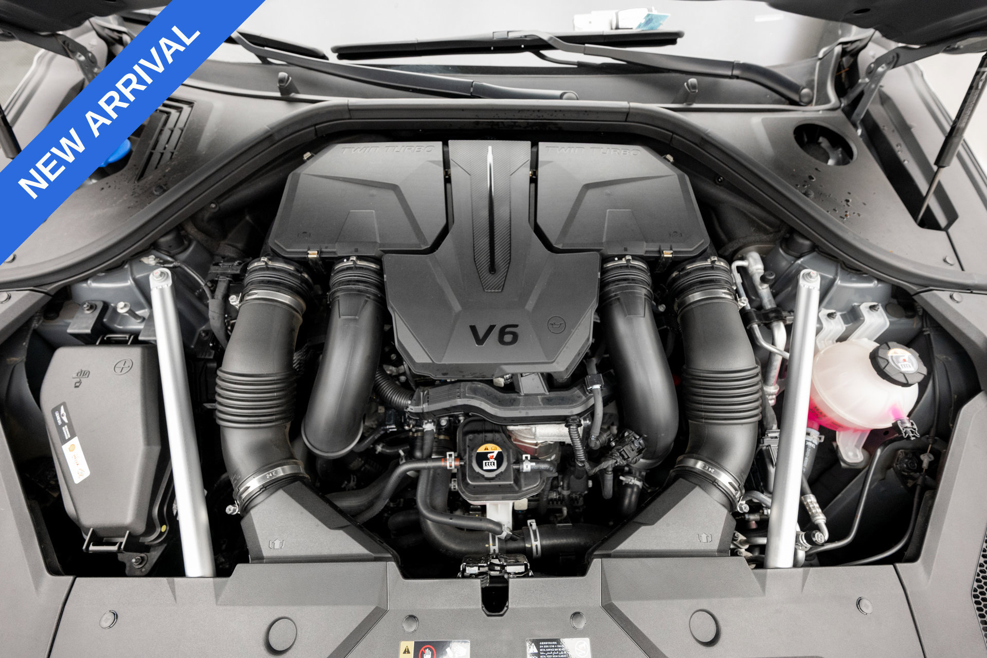 Used 2025 Genesis GV70 3.5T Sport AWD/4WD image 36