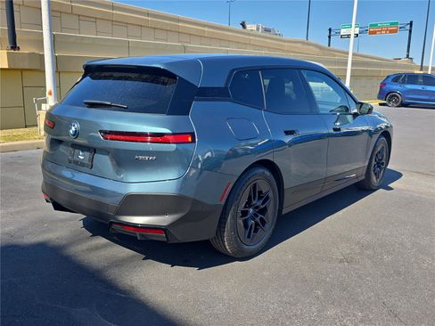 Used 2023 BMW iX xDrive50 w/ Premium Package image 2