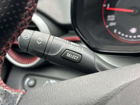 Certified 2024 Chevrolet Trax RS image 24