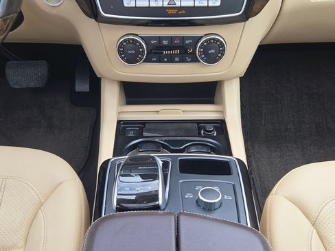 Used 2017 Mercedes-Benz GLE 350 image 19