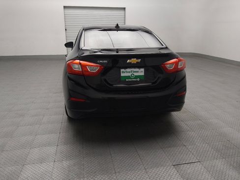 Used 2017 Chevrolet Cruze LS image 6