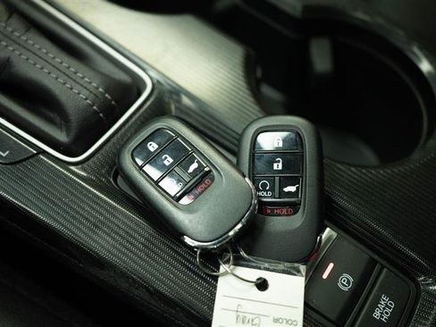 Used 2024 Honda Civic EX-L image 25