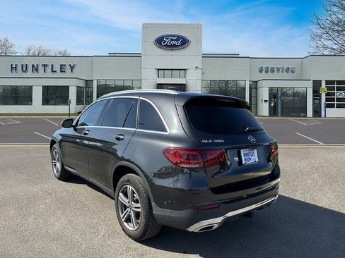 Used 2021 Mercedes-Benz GLC 300 4MATIC w/ Driver Assistance Package image 6