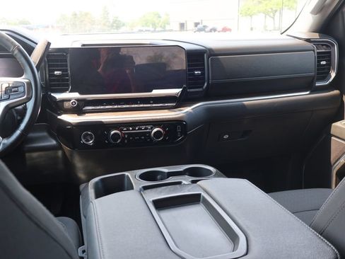Used 2023 Chevrolet Silverado 1500 RST AWD/4WD image 32