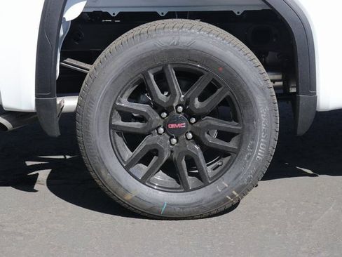 New 2026 GMC Sierra 1500 Elevation image 10