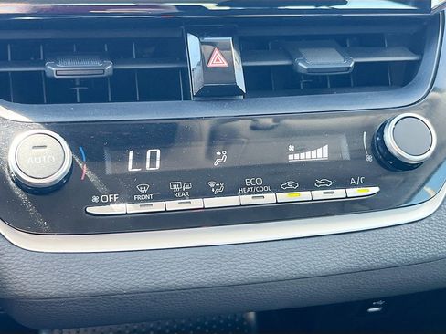 Used 2024 Toyota Corolla LE image 15