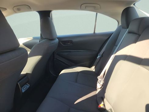 Used 2024 Toyota Corolla LE image 9