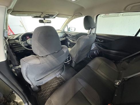 Used 2024 Subaru Outback Premium AWD/4WD image 21