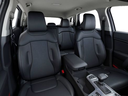 New 2026 Kia Sportage EX AWD/4WD image 15