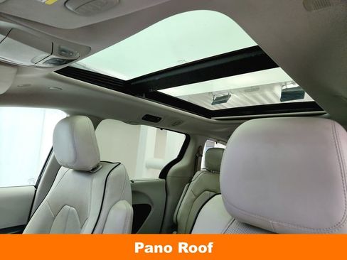 Used 2021 Chrysler Pacifica Limited w/ Premium & Safety Sphere Group AWD/4WD image 12