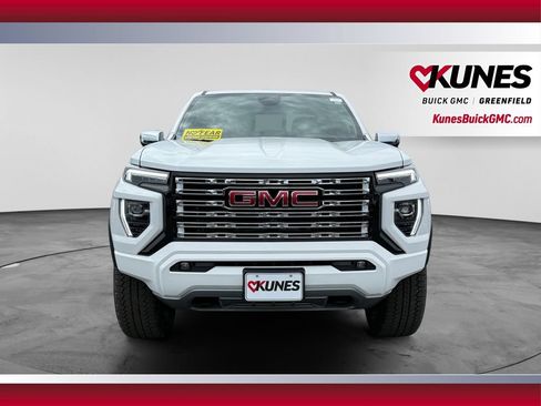 New 2026 GMC Canyon Denali AWD/4WD image 2