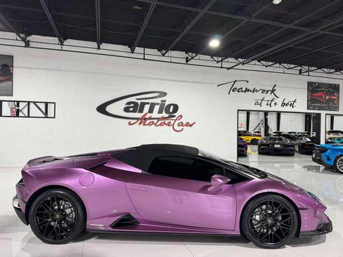 Used 2022 Lamborghini Huracan EVO image 15