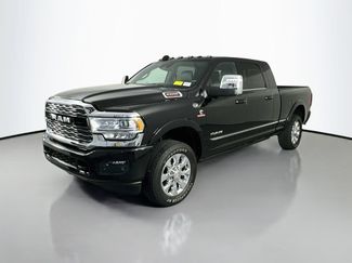 Used 2024 RAM 2500 Limited AWD/4WD video 3