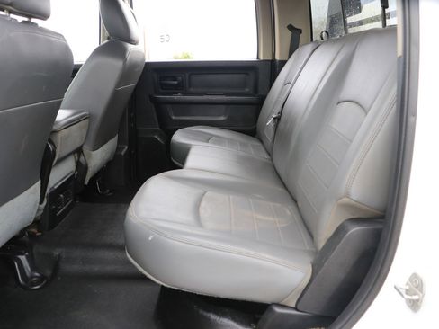 Used 2015 RAM 5500 Tradesman w/ Cold Weather Group image 28