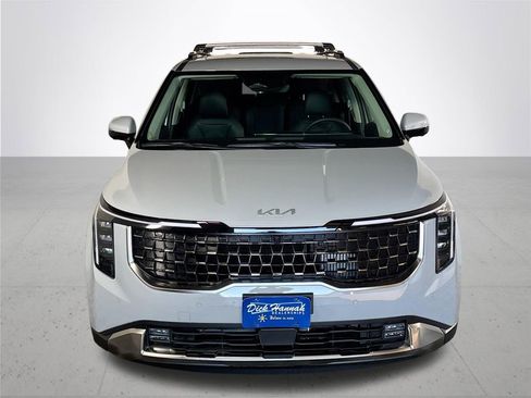 New 2026 Kia Carnival SX image 3