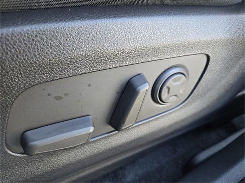 New 2026 Kia Carnival SX image 22