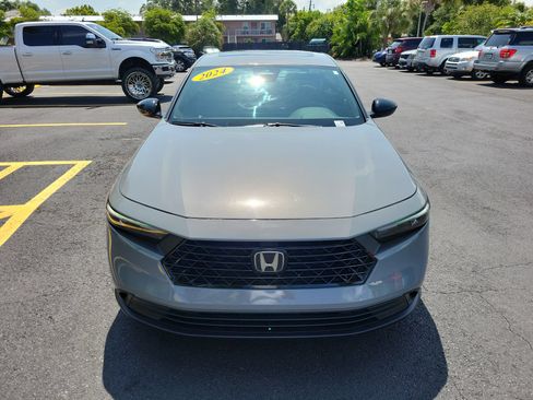 Used 2024 Honda Accord Sport image 4